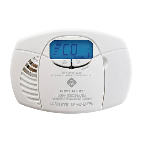 FIRST ALERT CO4106A BATTERY POWERED CARBON MONOXIDE CO ALARM DIGITAL DISPLAY